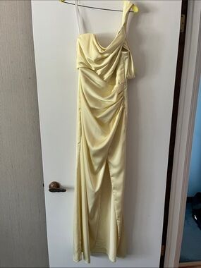 Azazie Lemon Sorbet One-Shoulder Dress
